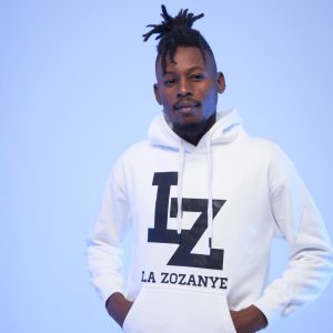 Sweat à capuche blanc